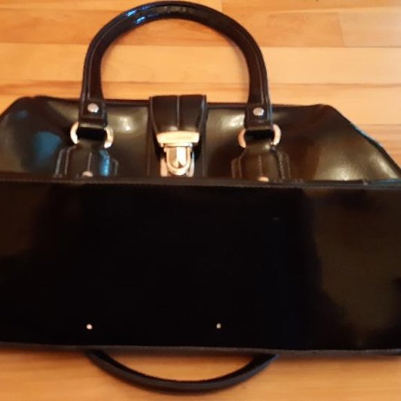 Liz Clairbonne black patent bag - Picture 1 of 3